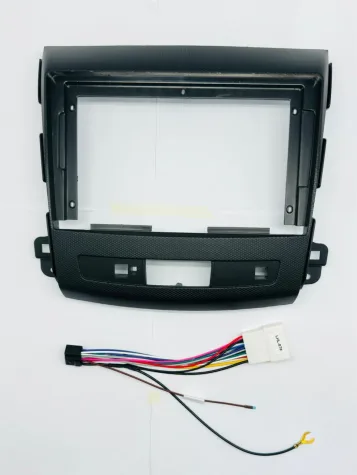 MOLDURA MITSUBISHI OUTLANDER 2008/2012 9"