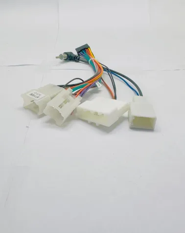 MOLDURA TOYOTA LAND CRUISER 2009/2015 10.1"